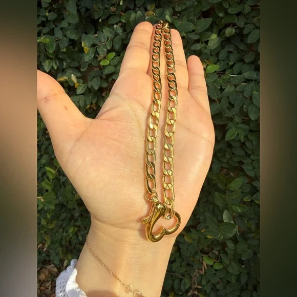 Heart Jewelry Stainless Steel Waterproof Jewelry 18k Gold Plated

Heart Sets - Picture 4 of 13